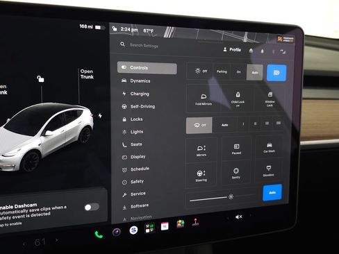 Used 2022 Tesla Model Y Long Range AWD/4WD image 22