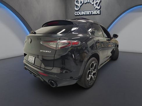 Used 2024 Alfa Romeo Stelvio Veloce AWD/4WD image 12