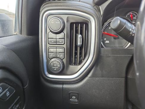 Used 2020 Chevrolet Silverado 2500 LTZ w/ LTZ Plus Package image 26