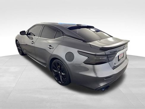 Used 2020 Nissan Maxima SR w/ Sport Mat Group FWD image 6
