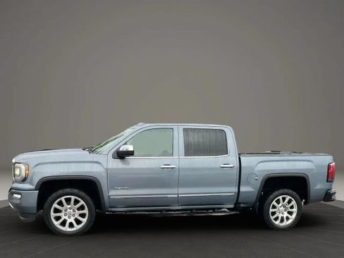 Used 2016 GMC Sierra 1500 Denali w/ Enhanced Driver Alert Package AWD/4WD image 3
