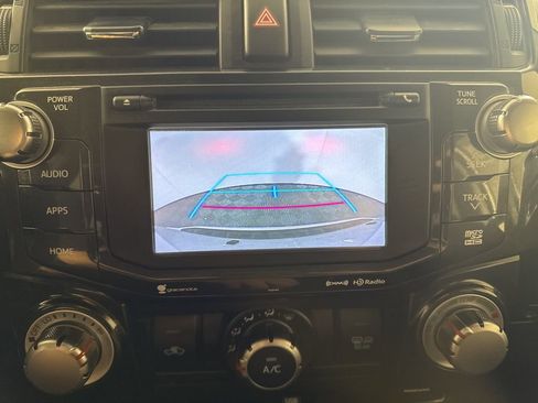 Used 2018 Toyota 4Runner TRD Off-Road image 30