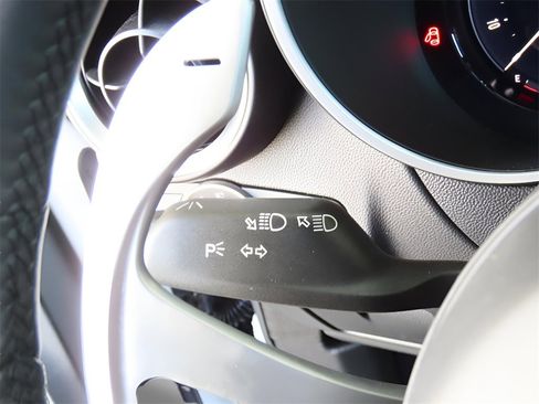 New 2025 Alfa Romeo Stelvio Sprint image 36