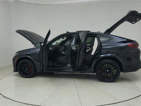 Used 2025 BMW X6 M Competition w/ Executive Package image 76