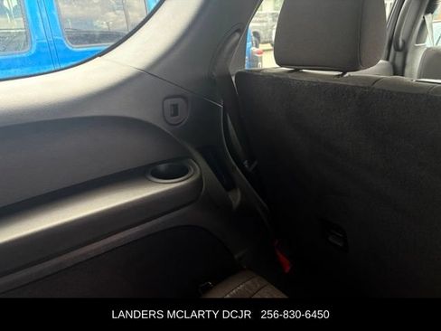 Used 2023 Dodge Durango SXT Launch Edition RWD image 17