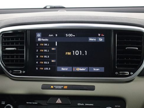 Used 2021 Kia Sportage EX w/ EX Technology Package FWD image 29