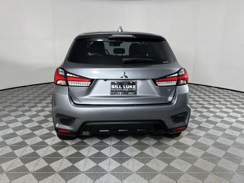 Used 2025 Mitsubishi Outlander Sport SE image 6