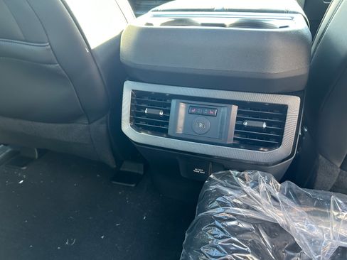 New 2026 Ford F350 Platinum w/ FX4 Off-Road Package image 34