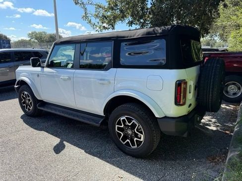 Used 2025 Ford Bronco Outer Banks AWD/4WD image 4