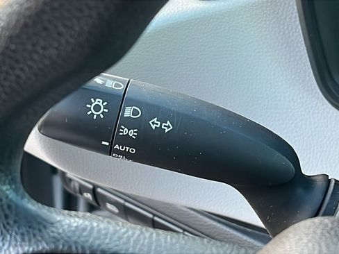 Certified 2023 Toyota Corolla LE image 11