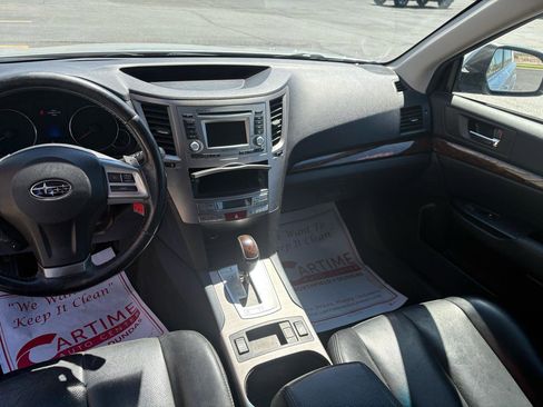 Used 2013 Subaru Legacy 2.5i Limited AWD/4WD image 10