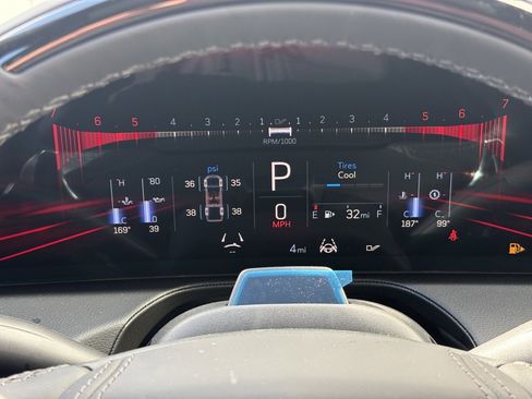 New 2026 Cadillac CT5 V Blackwing w/ Carbon Fiber 2 Package RWD image 18