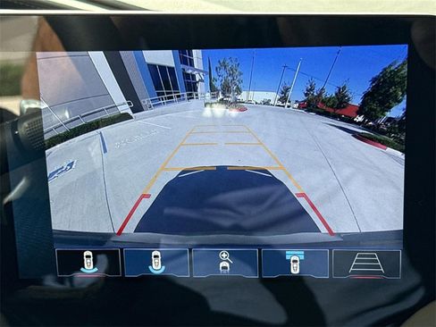 Used 2024 Chevrolet Corvette Stingray Premium Cpe w/ Z51 Performance Package image 13