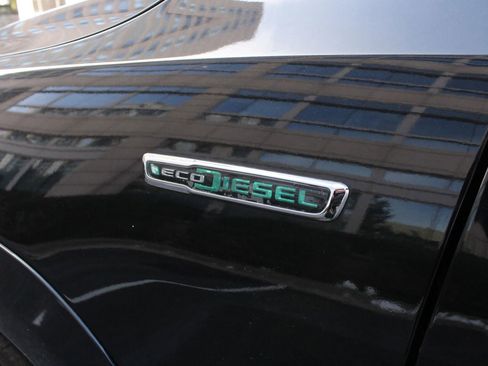 Used 2014 Jeep Grand Cherokee Summit image 25