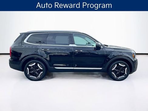 Used 2023 Kia Telluride S w/ S Sunroof Package image 8