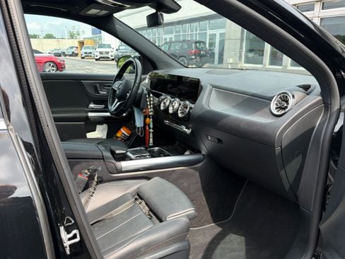 Used 2023 Mercedes-Benz GLA 250 4MATIC image 2