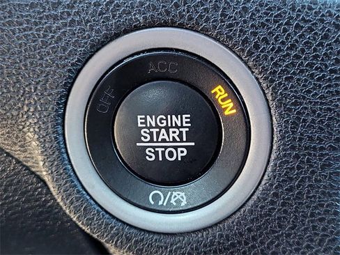 Certified 2023 Dodge Charger SXT image 15