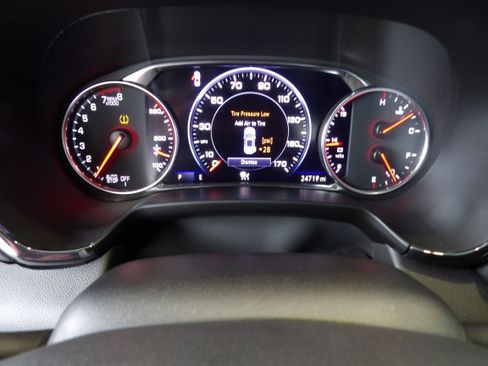 Used 2021 Chevrolet Equinox LT image 11