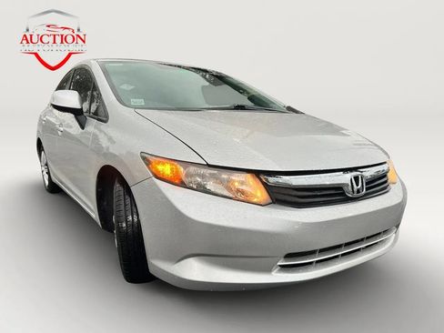 Used 2012 Honda Civic LX image 3