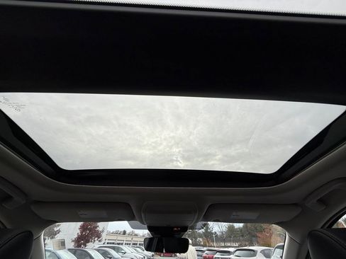 Used 2024 MAZDA CX-90 Plug-In Hybrid w/ Premium Pkg image 23