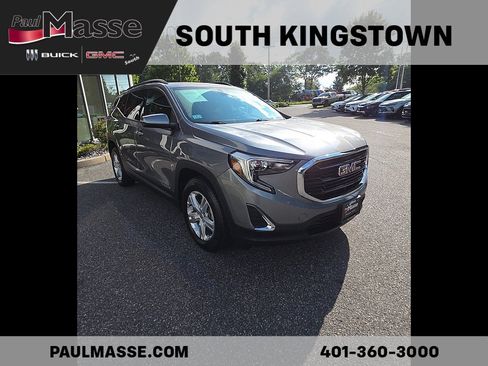 Used 2020 GMC Terrain SLE w/ Driver Convenience Package AWD/4WD image 3