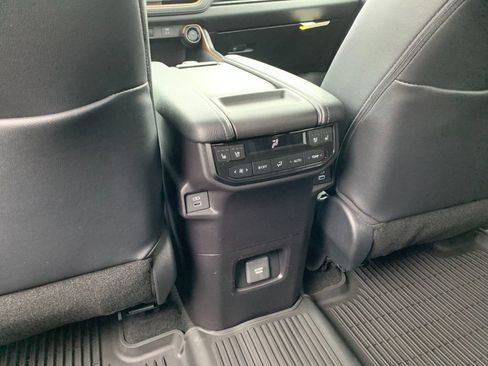 New 2026 Toyota Grand Highlander MAX Platinum image 14