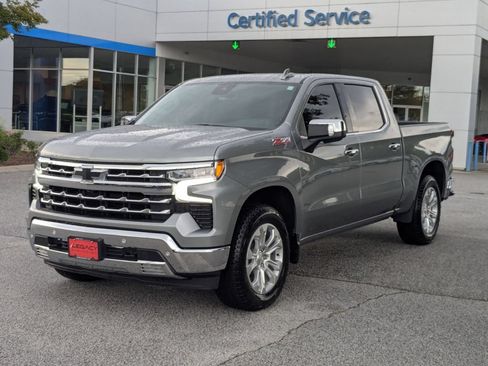 Used 2024 Chevrolet Silverado 1500 LTZ w/ LTZ Convenience Package II AWD/4WD image 4
