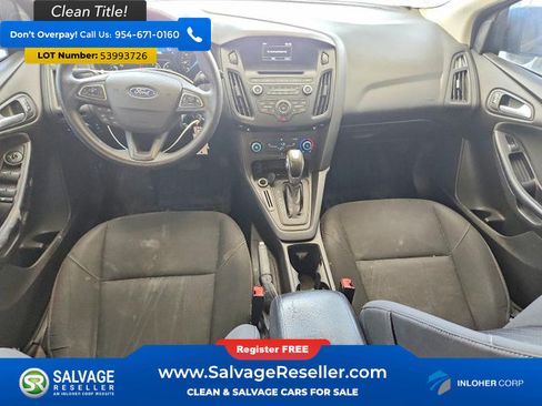 Used 2016 Ford Focus SE FWD image 11