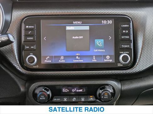 Used 2021 Nissan Kicks SV image 17