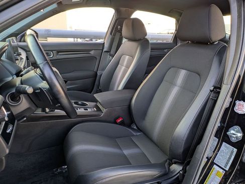 Used 2025 Honda Civic Sport image 23