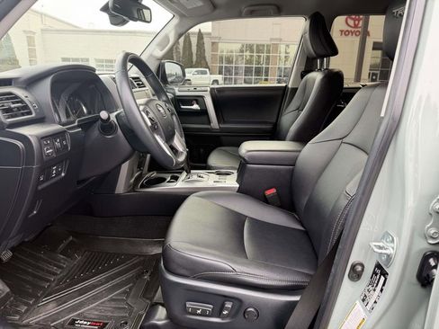 Certified 2022 Toyota 4Runner TRD Sport w/ Technology Package image 17