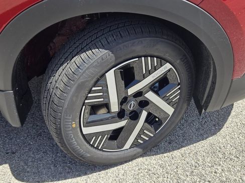 New 2026 Nissan Kicks SV w/ Cold Weather Package FWD image 6