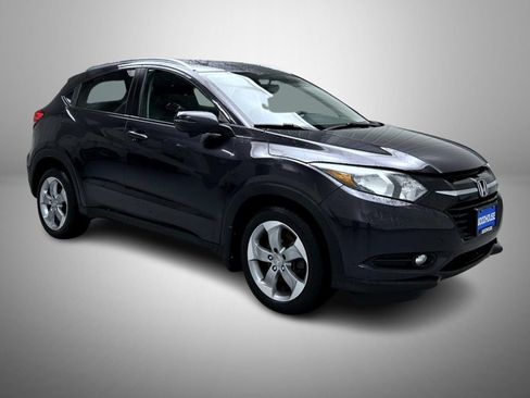 Used 2017 Honda HR-V EX-L image 3