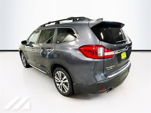 Certified 2022 Subaru Ascent Touring w/ Popular Package #2A image 7