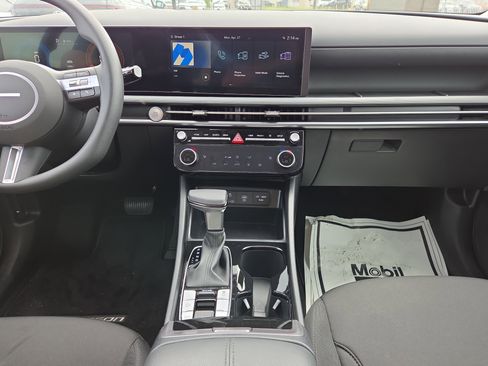 Used 2026 Hyundai Tucson SEL FWD image 15