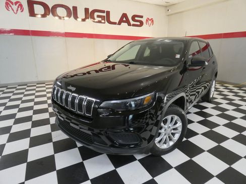 Used 2021 Jeep Cherokee Sport w/ Popular Appearance Group AWD/4WD image 1