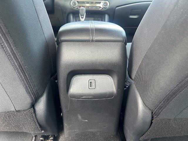 Used 2024 Nissan Sentra SV FWD image 31