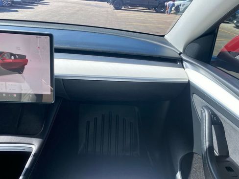 Used 2023 Tesla Model Y Long Range AWD/4WD image 20