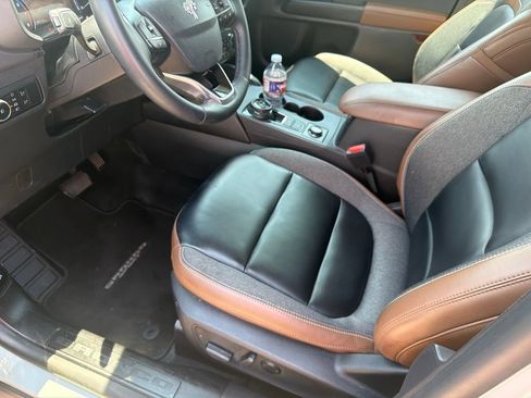 Used 2024 Ford Bronco Sport Outer Banks AWD/4WD image 8