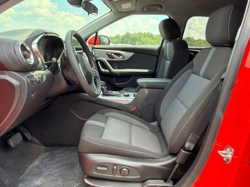 Used 2026 Chevrolet Blazer LT FWD image 7