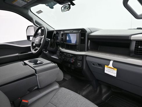 New 2026 Ford F250 XL AWD/4WD image 29