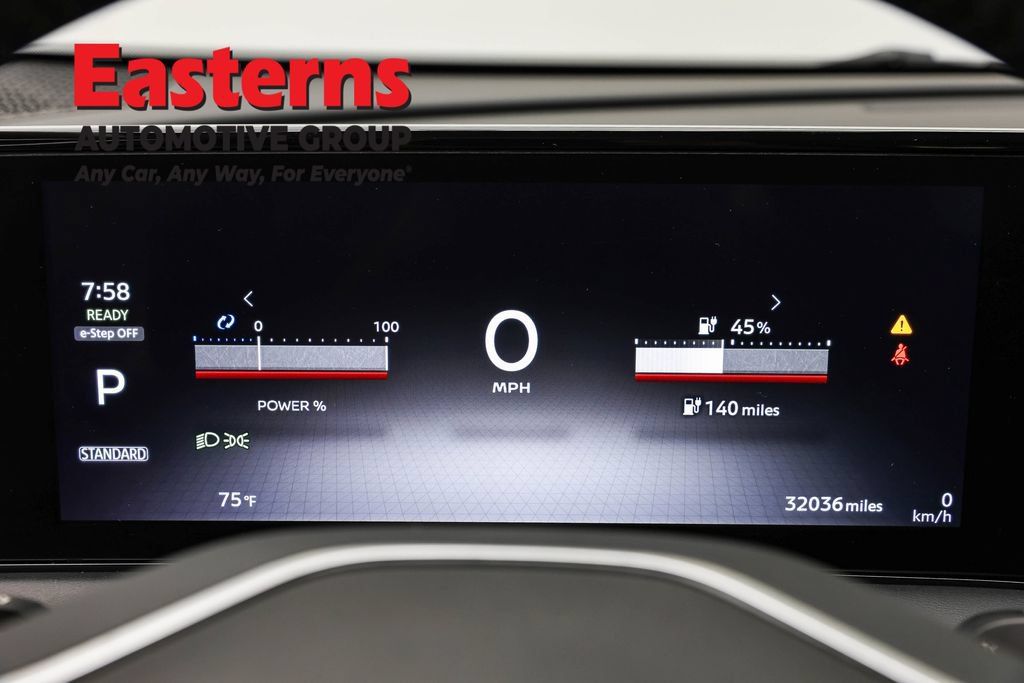 Used 2023 Nissan Ariya FWD image 17