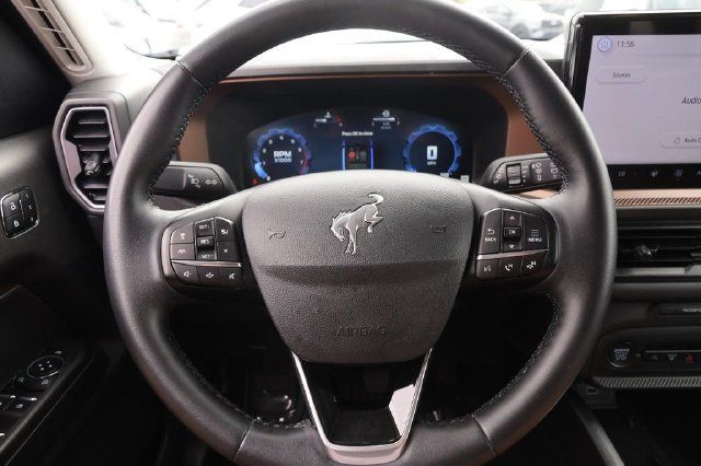 Used 2025 Ford Bronco Sport Outer Banks w/ Outer Banks Tech Package+ AWD/4WD image 10