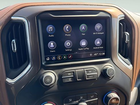 Used 2019 Chevrolet Silverado 1500 High Country w/ Technology Package image 28