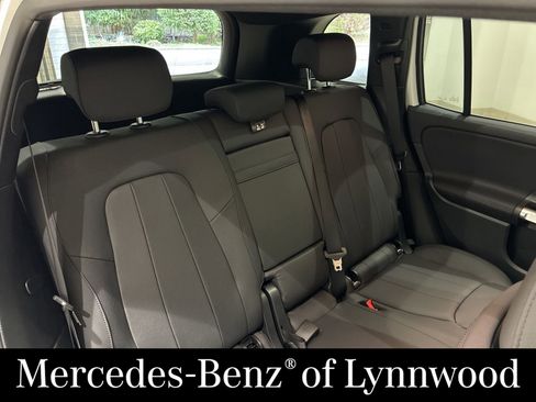 New 2026 Mercedes-Benz GLB 250 4MATIC image 22