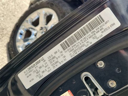 Used 2014 RAM 1500 Laramie w/ Convenience Group image 33