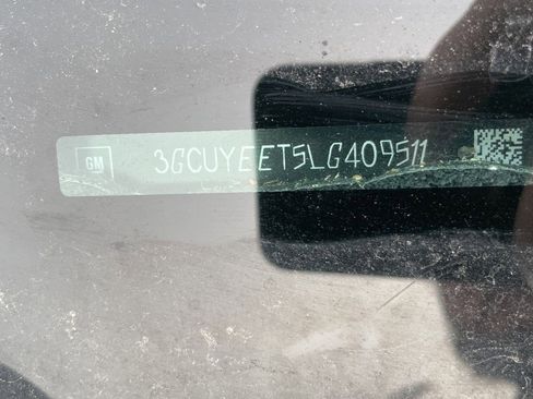 Used 2020 Chevrolet Silverado 1500 RST image 11