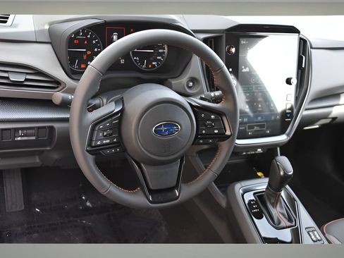 Certified 2025 Subaru Crosstrek 2.5i Limited AWD/4WD image 10