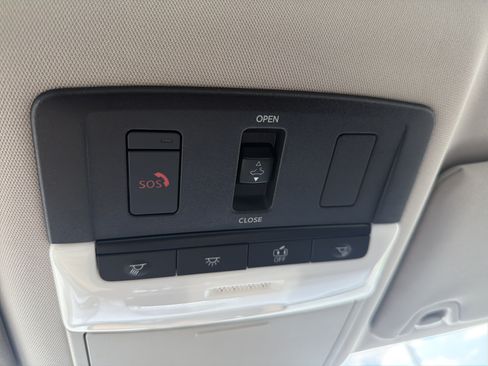 Used 2019 Nissan Altima 2.5 SL FWD image 5