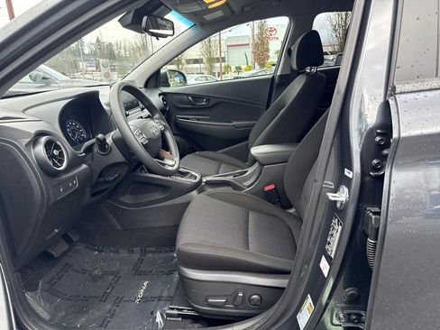 Used 2023 Hyundai Kona SEL image 15